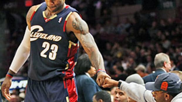 lebron-james-spike-lee.jpg